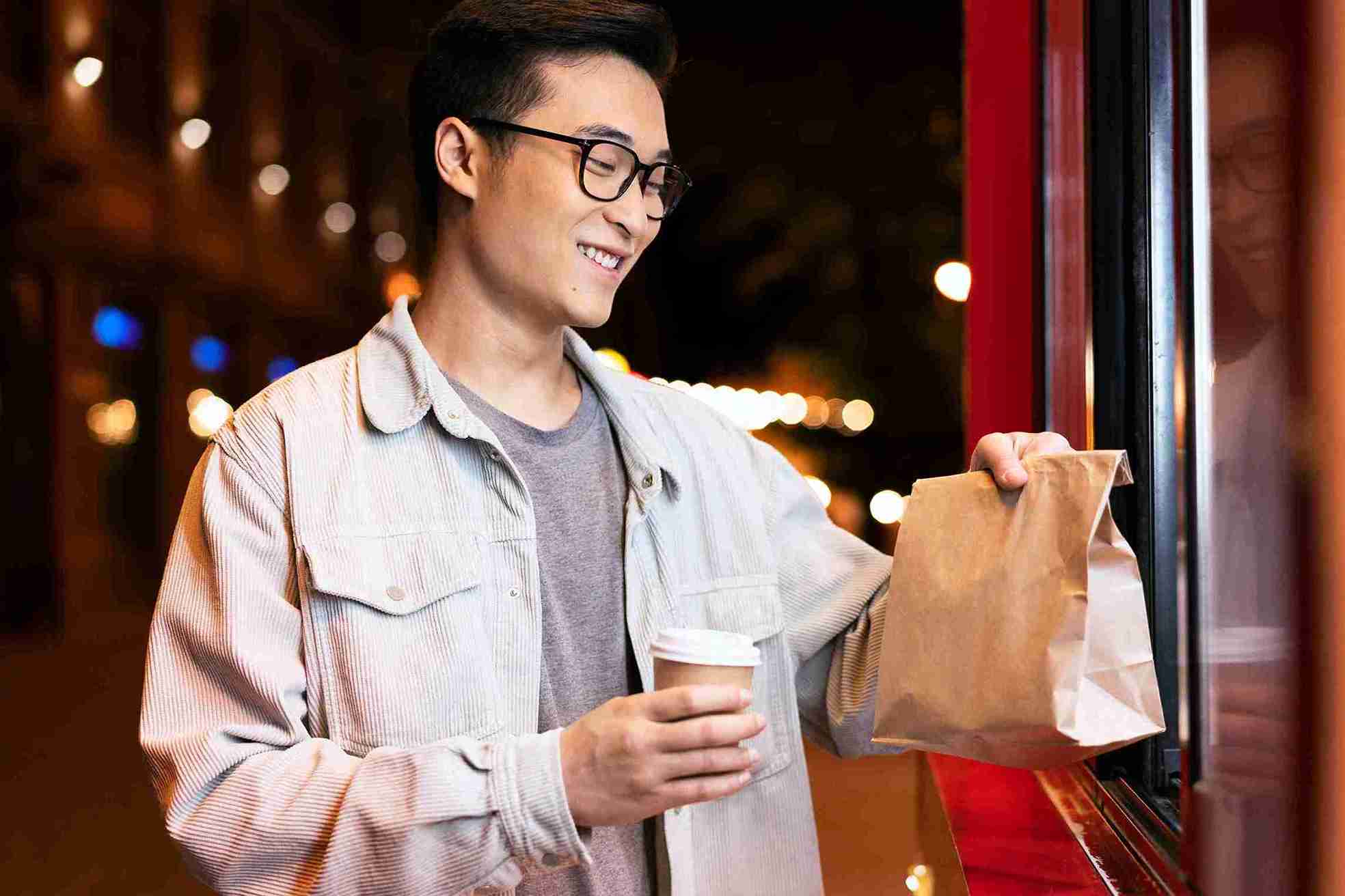 Orderan Artinya Apa? Kenali Perbedaan dan Jenisnya di Restoran
