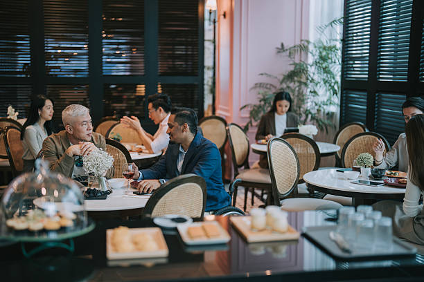 Walk-in Guest Artinya Apa? Pengertian dan Perannya dalam Operasional Restoran