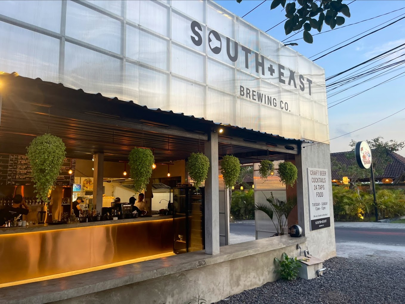 Surganya Beer! South+East Brewing Co Pakai ESB Loh!